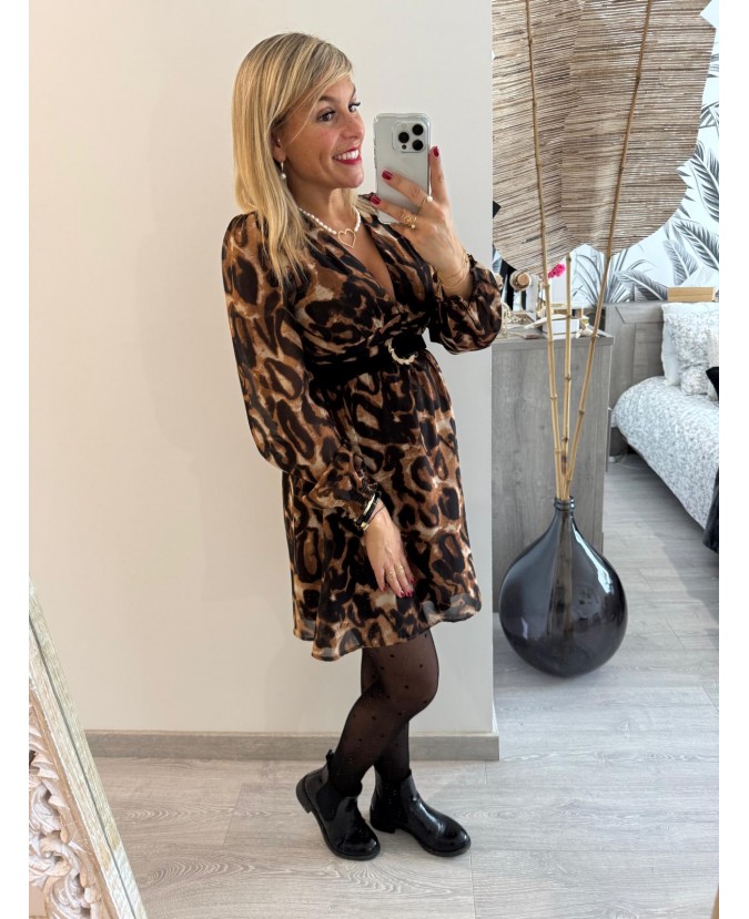 ROBE LEOCADIE